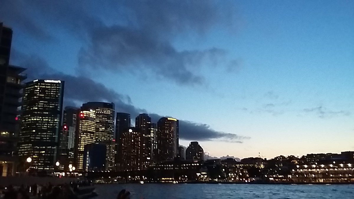 NomadNarrator's tweet image. If I could describe Sydney in one word, it would be &quot;Elegant&quot;.

What a stunning city.

#travel #adventure #Discover #Australia #sydney