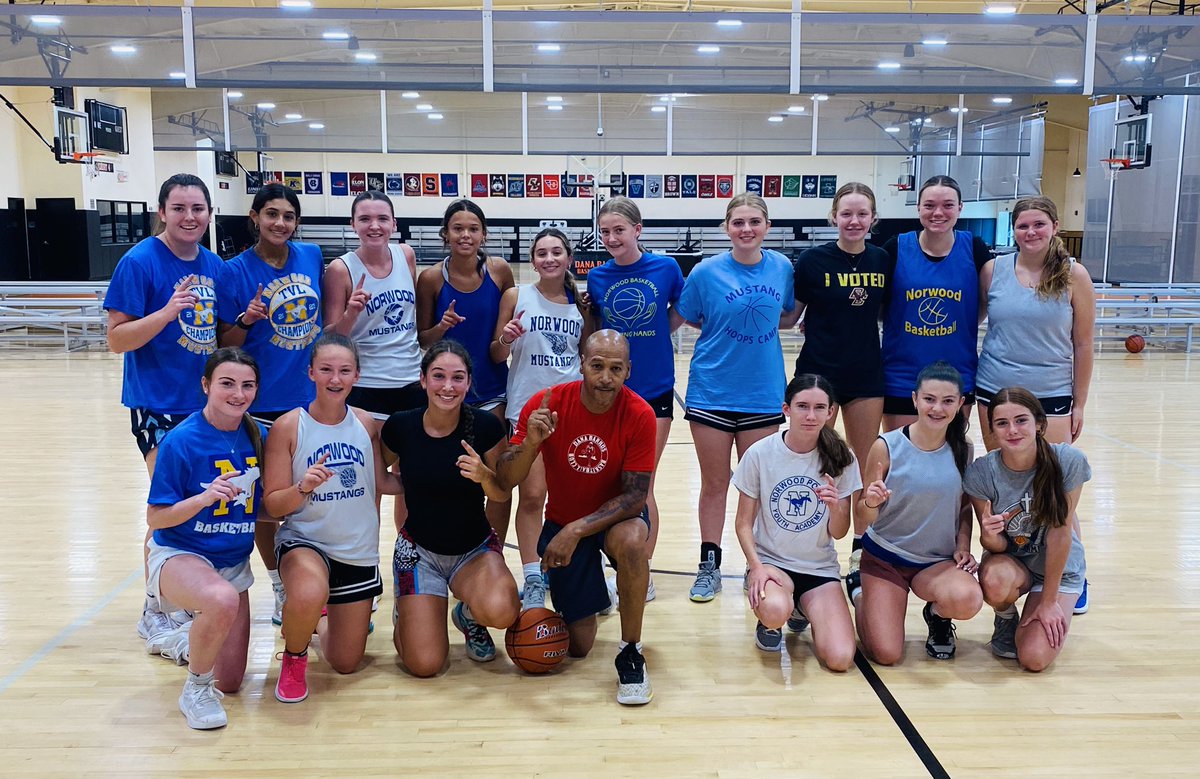 Norwood Girls Basketball tweet media