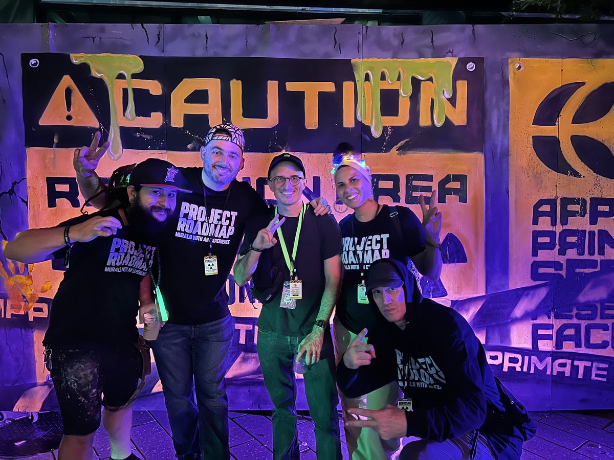 projroadmap's tweet image. Fuck It Saturday was amazing 🧪 Our artist team painted 8 murals and we are so happy everyone loved it! Thank you 
 to @boredapeyc @appliedprimate @mutant_cartel and @yugalabs for letting us bring this vision to life!

Thank you to our amazing artist team @rocsolmiami…