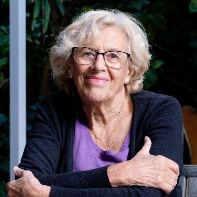 TIERNO Y CARMENA: DOS BUENOS ALCALDES

Madrid ha disfrutado de dos fantásticos alcaldes: Enrique Tierno Galván y Manuela Carmena. Traductor del Tractatus de Wittgenstein, del Tratado teológico-político de Spinoza y de las Reflexiones sobre la Revolución francesa de Edmund Burke,