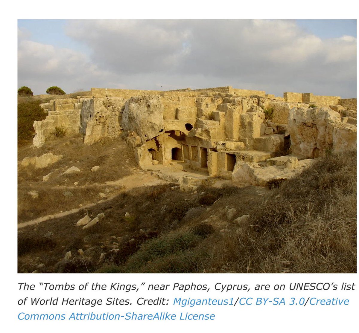 The Tombs of the Kings in Paphos, Cyprus are Unique UNESCO Site 

greekreporter.com/2023/08/27/tom… 

#Cyprus #Archaeology #Paphos #Pafos #Cypriot #tombs #kings #UNESCO #TombOfTheKings #visitCyprus #loveCyprus #CyprusArchaeology