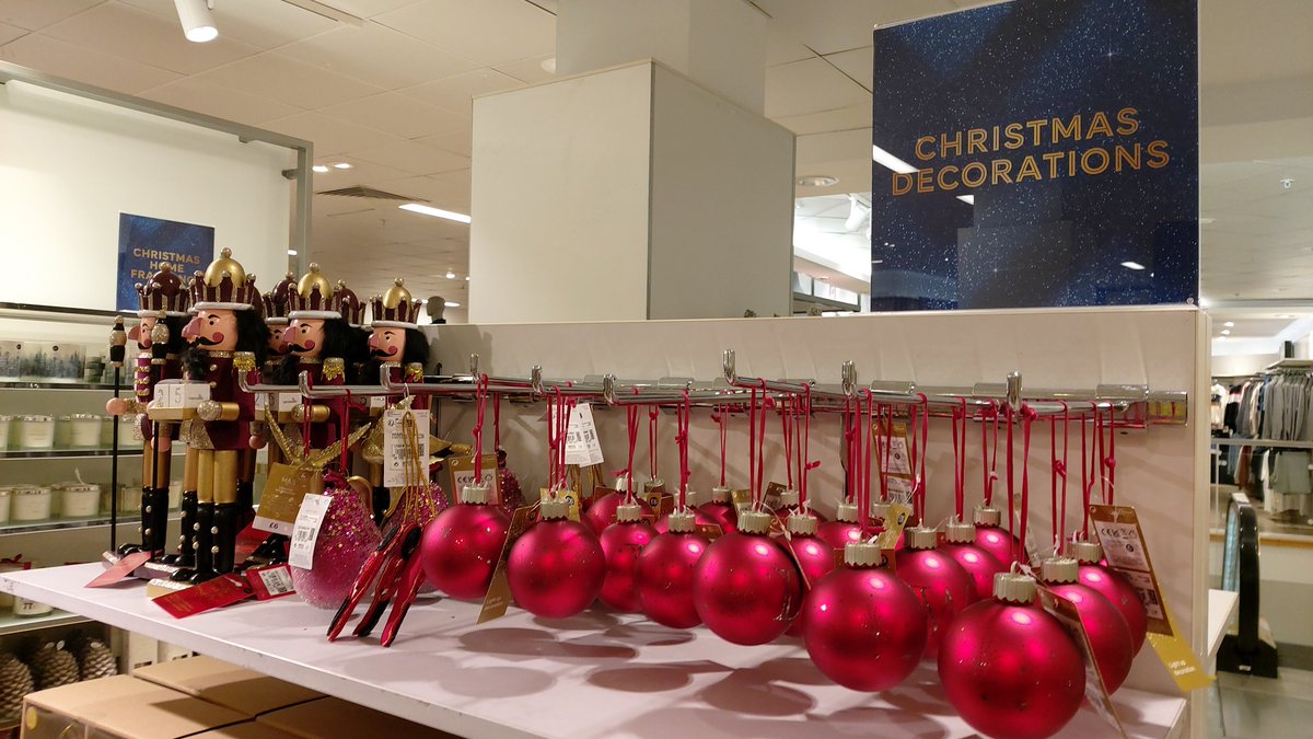 Calm down <a href="/marksandspencer/">M&S</a>
#festive but also #premature
