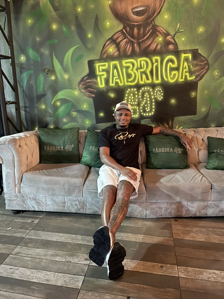 muringasoares's tweet photo. Mal nenhum prevalece na minha vida, porque eu tenho um Deus que faz, refaz e cuida de mim nos mínimos detalhes.

Amém! 🙏🏼 https://t.co/P2fKunolow