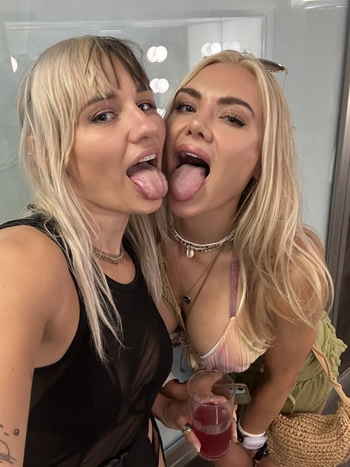 Look at this hun @GoddessDommelia https://t.co/B9a9gvFgus<a class="tags" target="_blank" title="On Twitter" href="/?out=eyJ0eXAiOiJKV1QiLCJhbGciOiJIUzUxMiJ9.eyJpYXQiOjE3MjIwMjM1MTksImlzcyI6InR3cG9ybnN0YXJzLmNvbSIsIm5iZiI6MTcyMjAyMzUxOSwiZXhwIjoxNzUzNTU5NTE5LCJyZWRpcmVjdF91cmwiOiJodHRwczovL3R3aXR0ZXIuY29tL0dvZGRlc3NEb21tZWxpYSJ9.b8CDSkHsgQkO69o-egkQ9gzgrTfSU7Bku1OKAo8ccN17sJD0SOBImxnR1Zg5mqQc1wXMRxyrDL26LQD1_jEcVw">@GoddessDommelia</a>