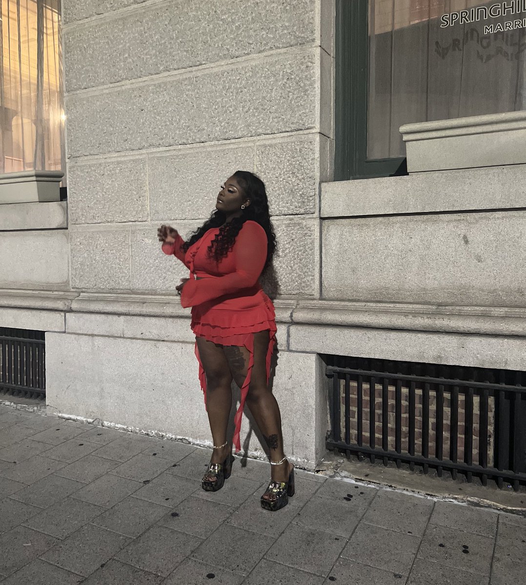_iamniy's tweet photo. guilty cause my looks kill❤️‍🔥🤩 #stillmybday♍️ https://t.co/AIsToudY71