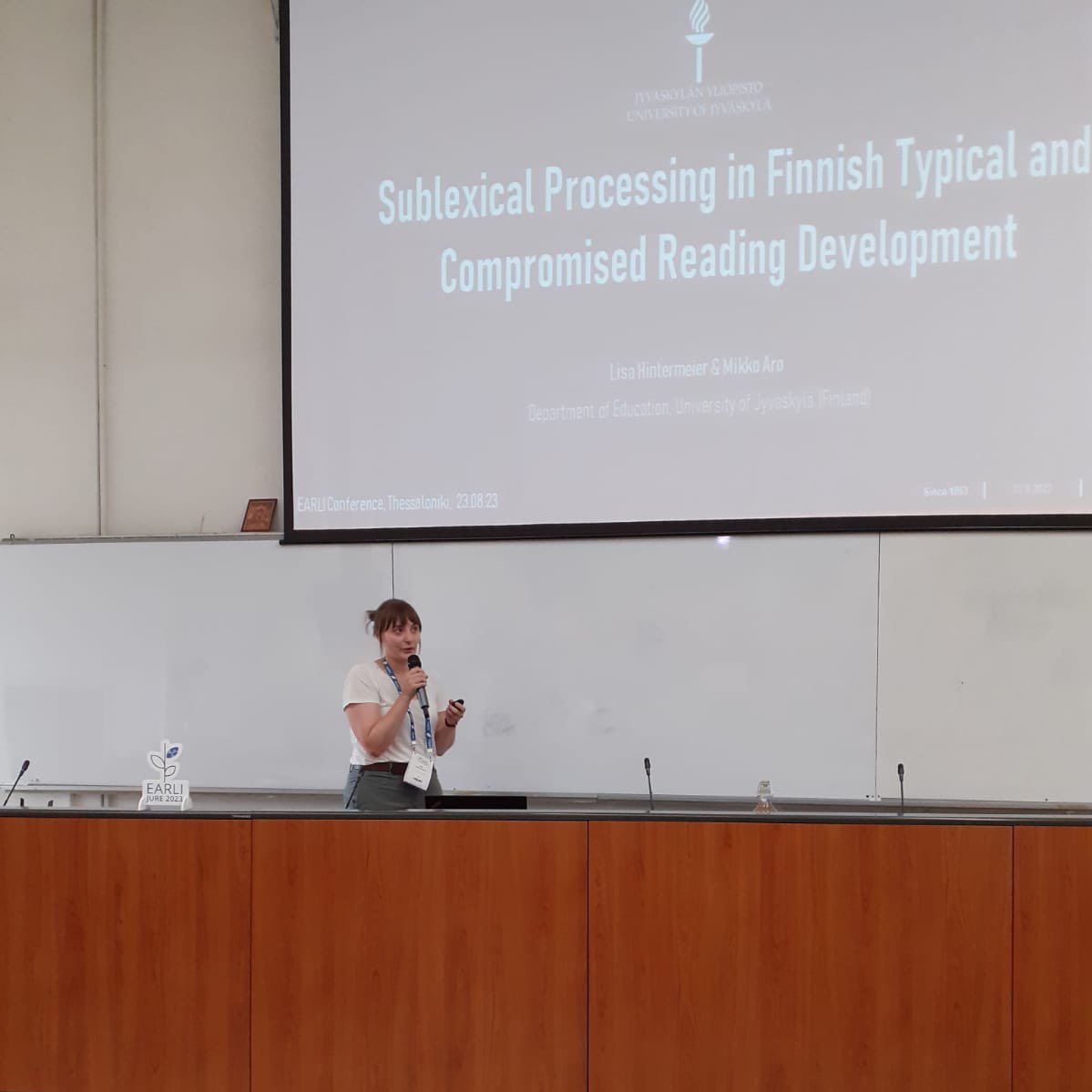 Had an amazing time @EARLI2023 in Thessaloniki! Great talks, great people, great food, and another opportunity to present my PhD project.