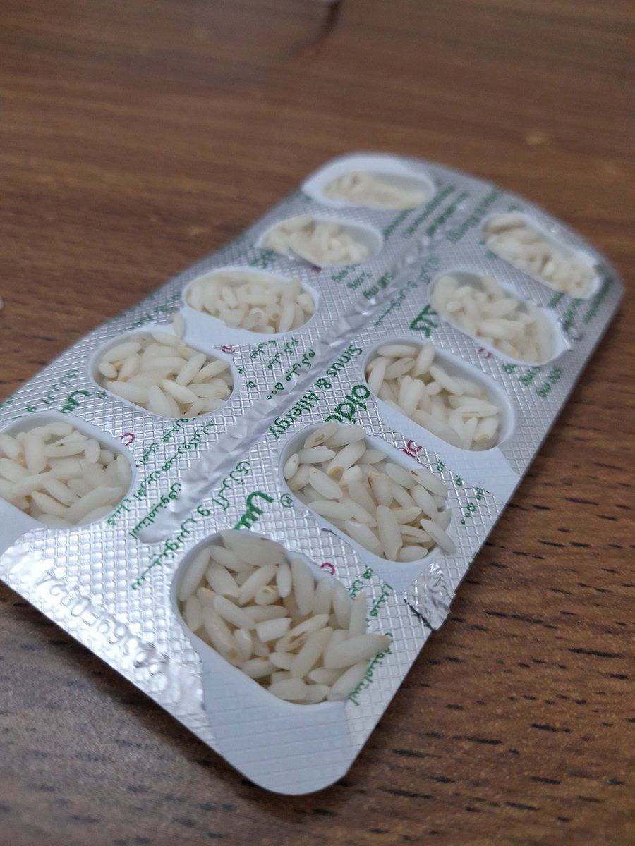 بچه ها میخام خود کشی کنم😔🖤 خوبه به نظرتون قرصش؟
#خودکشی
#طنز
#قرص_برنج