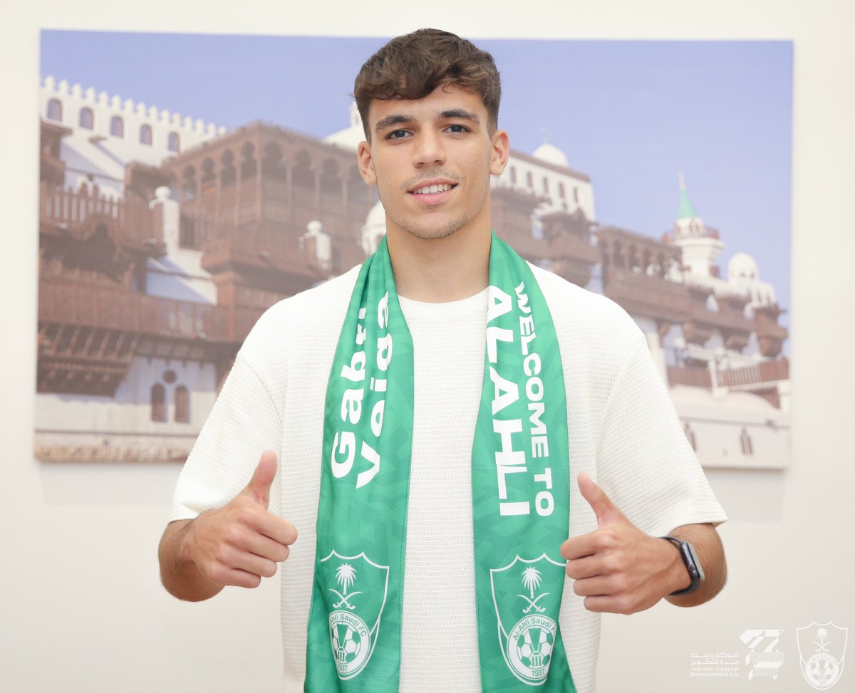 الـجـوهـرة وصل جـدة 💎
#VeigaToAlahli