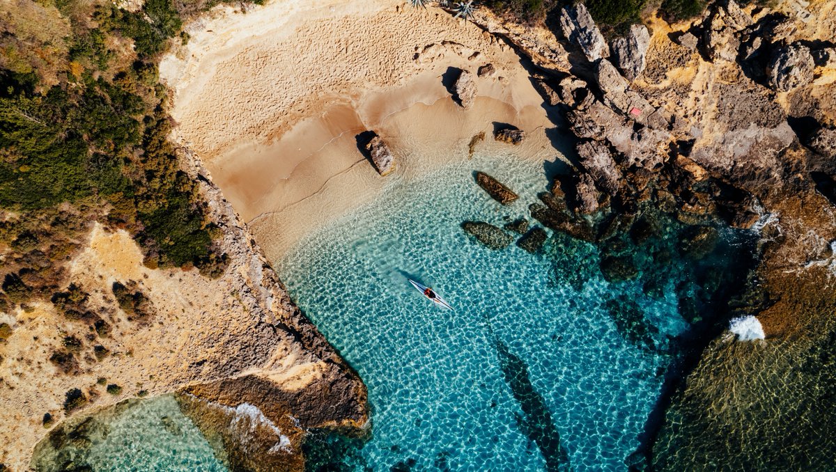 orukayak's tweet photo. Ever wanted to explore the beauty of nature on your own? 

Grab your Oru Kayak and set out on an adventure like no other! What will you uncover on your journey?

📸: @edelweiss.on.the.road / Greece

#OruKayak #ExploreOutsideTheBox #OruOutdoors 
#KayakingFun #AdventureAwaits ⁠ https://t.co/1F5fmcFFwe