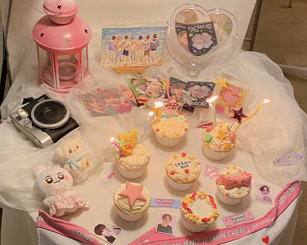 angel ☻ tweet media