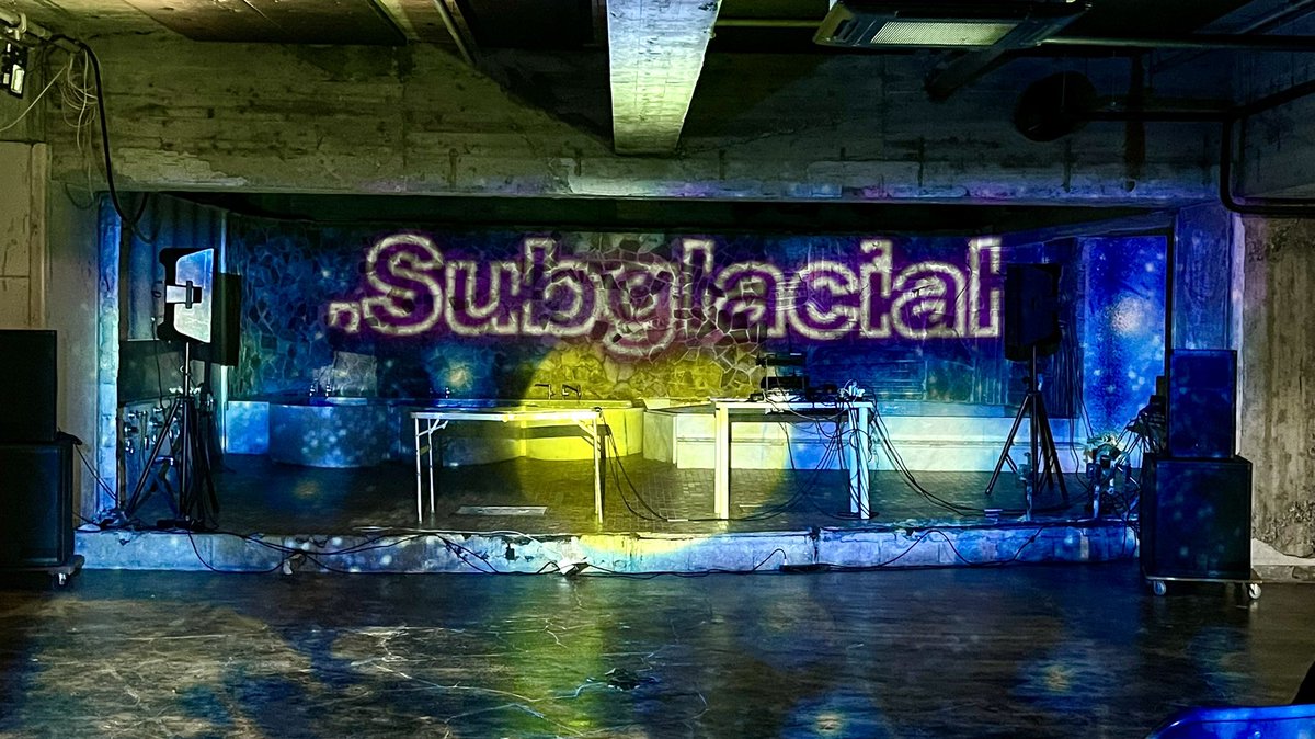 saint_peach's tweet image. 一昨日・昨日の2夜
北千住 #BUoY にて開催の
 .Subgracialへご来場の皆様
ありがとうございました

音楽・映像・ダンスのコラボ
刺激的な時間となりました

関係者の皆様にもお礼申し上げます

#Subsecond
#PlaTEdgE 
#ウチキカク