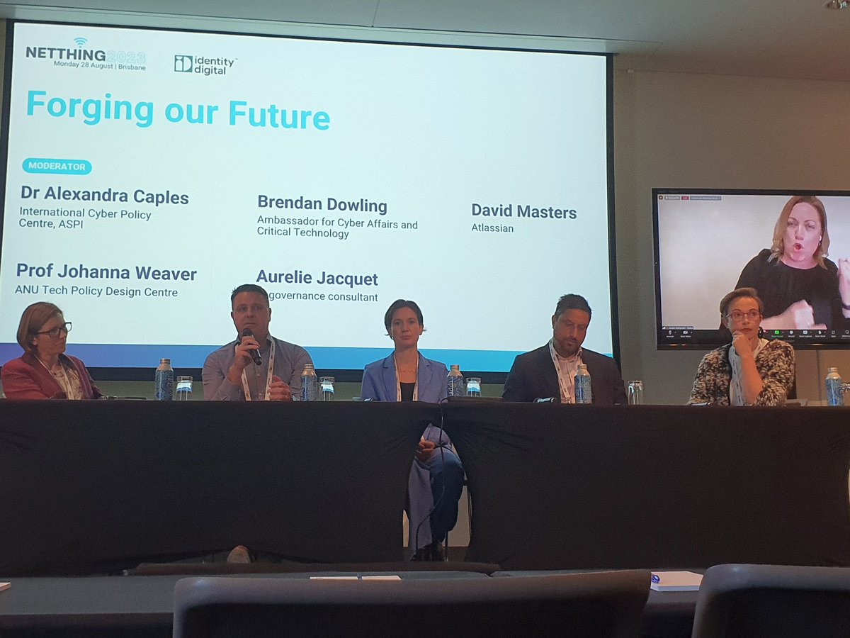 sooJeeBee's tweet photo. Localisation or globalisation to preserve local cultures in internet governance #netThing2023 #identityDigital #cultureHubs #STEMOriginals #AboriginalTech #Indigenuity https://t.co/MiOjmNs91l