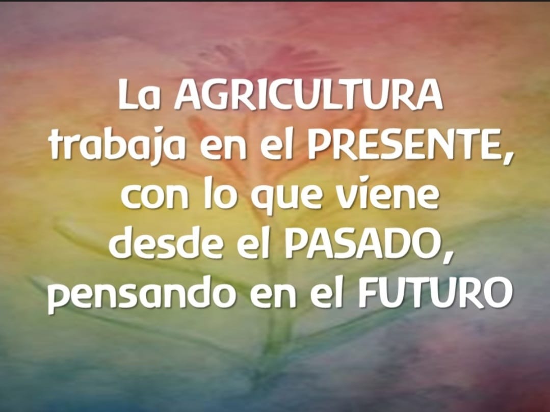 DifferentRoad's tweet photo. La agricultura, una forma de vida y no un mero negocio. https://t.co/0ltSQpJN3f