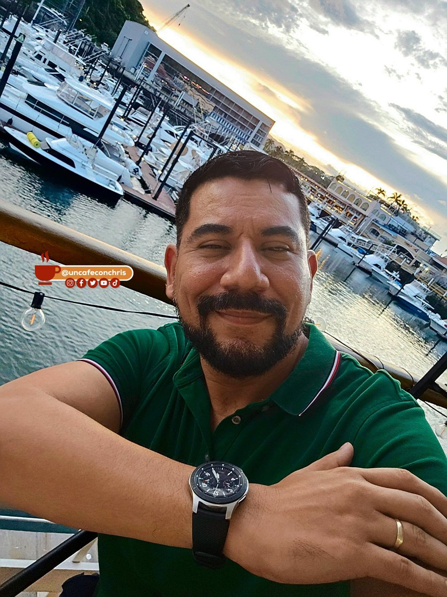 uncafeconchris's tweet photo. Dicen que soy como un niño predecible...
#uncafeconchris #cuarentón #cuarenton #cuarentonesymas #cuarentonesconestilo #cuarentonesyfelices #cuarentones #cuarentoneschallenge #cuarentonviajero #menintheir40s https://t.co/WI7LC9XcRG