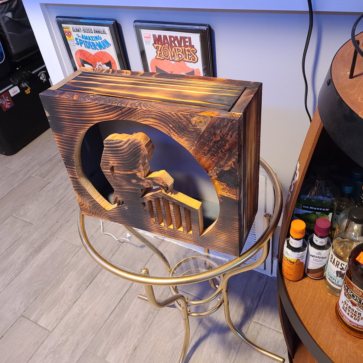 JustinEffinSane's tweet image. Finished my 3rd boxlight
#IMadeAThing
#Nosferatu
#HorrorFam
#MutantFam