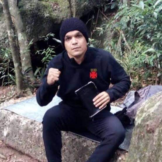 VasTinderDoAmor's tweet photo. ESSE É O DACIOLO DA SORTE

REPASSE PARA QUE O VASCO CONSIGA OS 3 PONTOS CONTRA O PALMEIRAS 🔥🔥🔥 https://t.co/Su3GVDnPHE