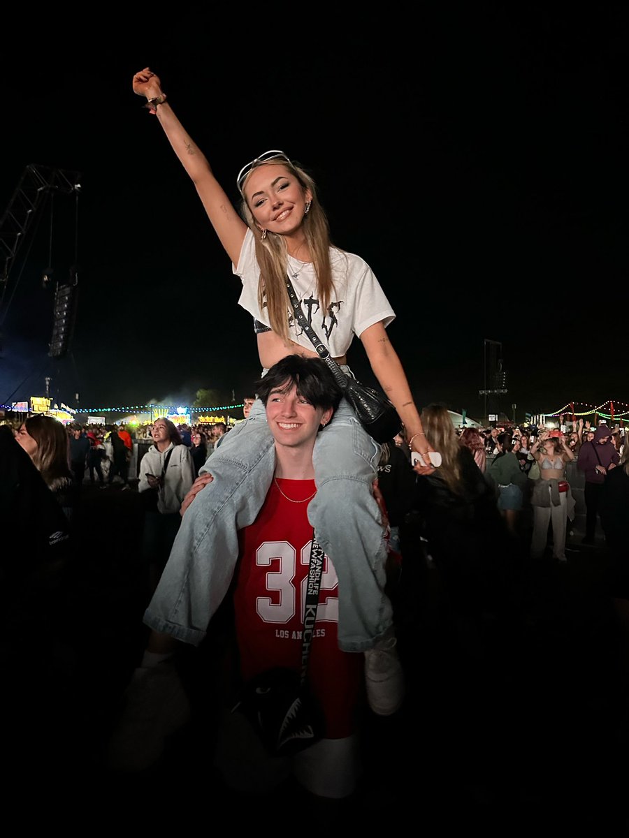 mgkatlantic's tweet image. Hey reading @OfficialRandL #lookoutforeachother