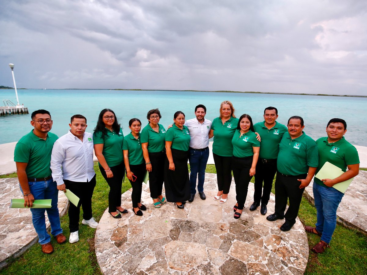 Con la toma de protesta del comité municipal del #VerdeBacalar, quedan completamente conformados las 11 coordinaciones, para seguir fortaleciendo al partido y continuar siendo agentes de la transformación de Quintana Roo.