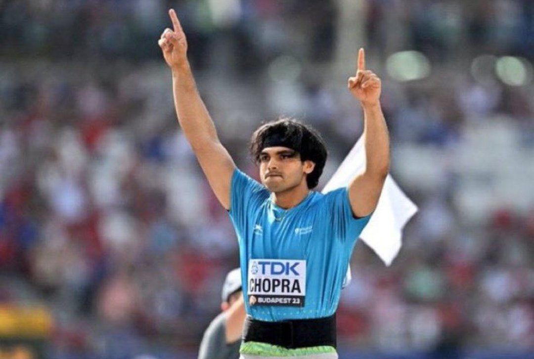jeetuparmar49's tweet photo. GOLD!🥇
GOLDEN BOY OF INDIA 🇮🇳🥇
@Neeraj_chopra1
#NeerajChopra
#नीरज_चोपड़ा
#WorldAthleticsChampionships
#WorldAthleticsChampionships2023
#Budapest2023 #world_champion
#javelin #first_indian https://t.co/a6pmz2OO92