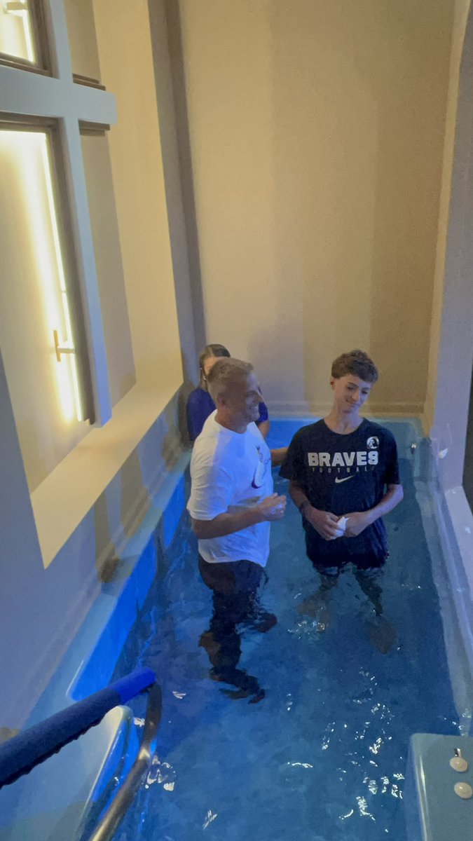 99Mdixon's tweet photo. Today my little brother & I shared an incredible moment being baptized together in front of many of our friends, coaches, church family, and Scots 🏴family. Thanks to my teammates who came to cheer me on 🫶#fcagreater #brotherskeeper #scotsnation https://t.co/O2RJYet5Nw