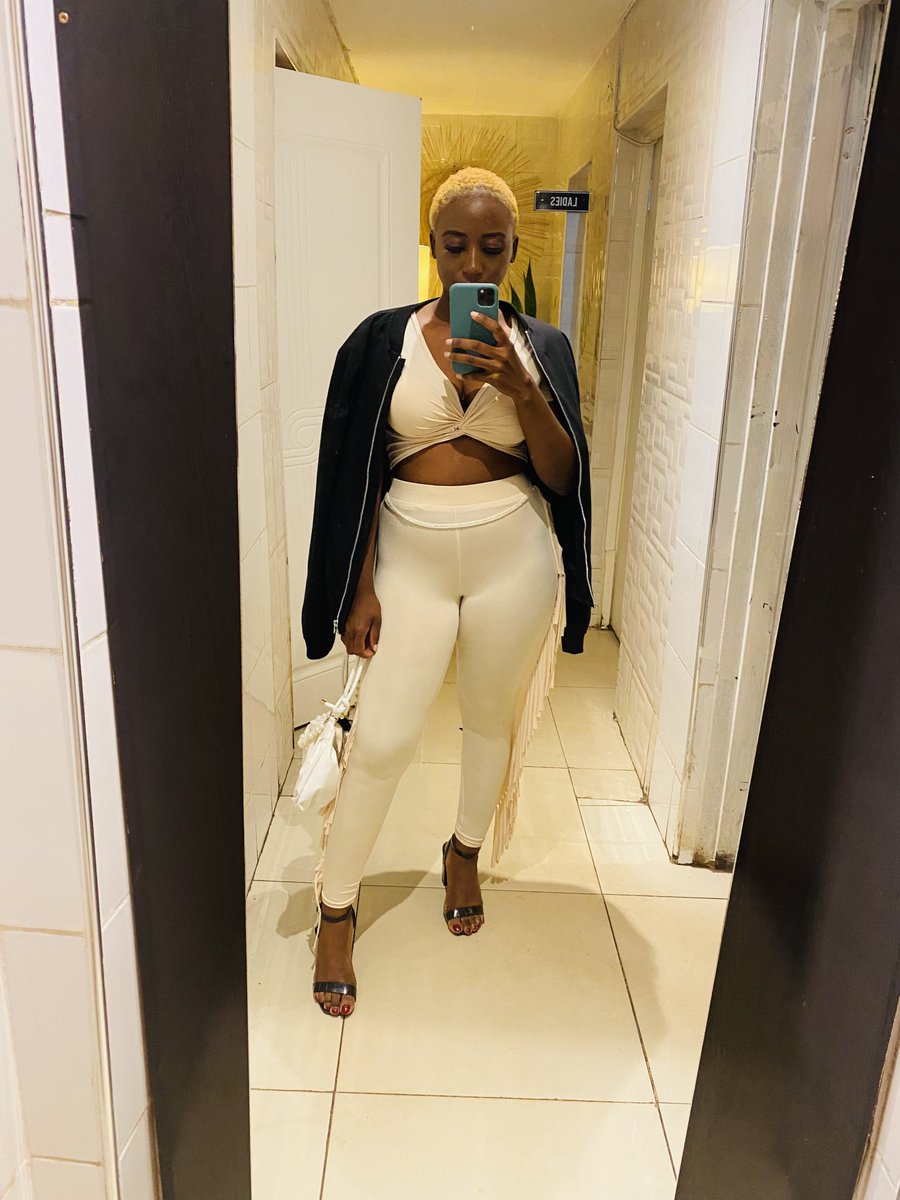 TalishaTry's tweet image. #27th😍