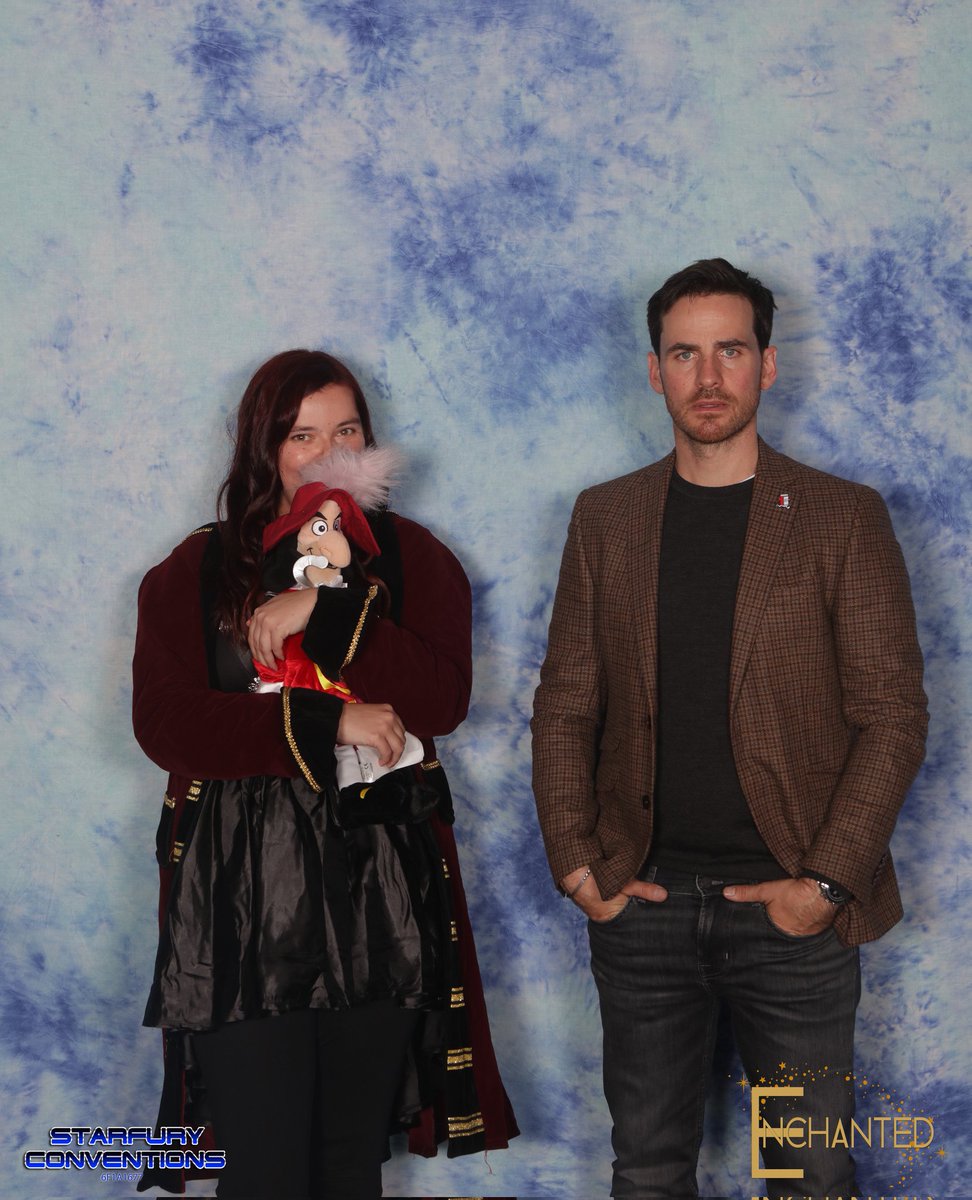 <a href="/Love_Drogheda/">@LoveDrogheda</a> The awesome <a href="/colinodonoghue1/">Colin o'donoghue</a> 😁