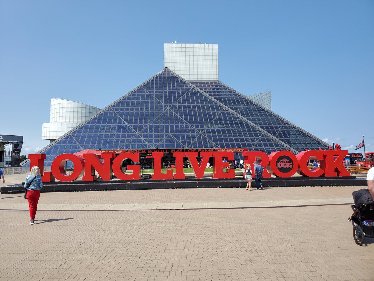 ewuotila's tweet photo. Rock &amp; Roll HOF in beautiful Cleveland, OH today https://t.co/8EW2Bg0Gds
