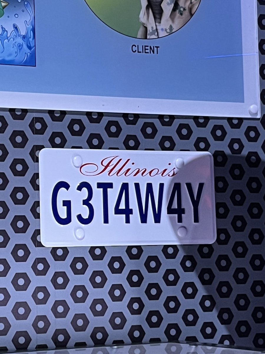 jamiekurashyes's tweet image. Swifties have infiltrated Universal Creative: confirmed! #MinionBlast #UOAP #UniversalCreative #UniversalOrlando #Swiftie #GetawayCar