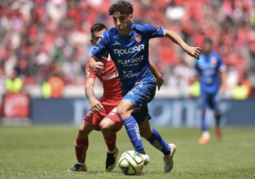 ManeCamachoTV's tweet photo. Barcelona se fija en Heriberto de Jesús Jurado, Mexicano. Formado en Rayos de Necaxa desde sub 15 con debut en 2021.

Volante ofensivo. Presenta oferta de préstamo con opción a compra que giraría sobre los 10 millones de dólares. 

¿No se fijan en Liga Mx? https://t.co/ur5u0dTAsr