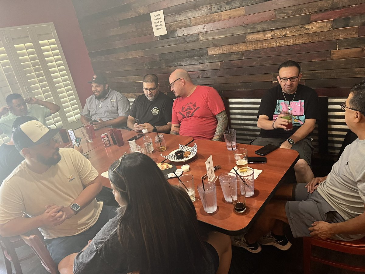 We had a fun time at <a href="/MadPeckerBrew/">Mad Pecker Brewing Co.</a> drafting, talking fantasy football, and drinking LOTS of beer!