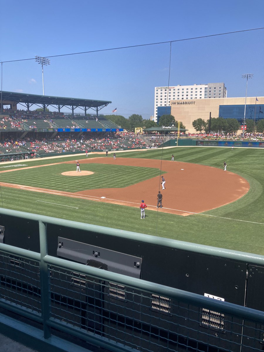 Thanks @TomWoodCarsIndy for a fun afternoon at Victory Field. The Tribe beat Iowa for an important win!!!#allgoodattomwood #employee #tomwoodnissan #IndianapolisIndians