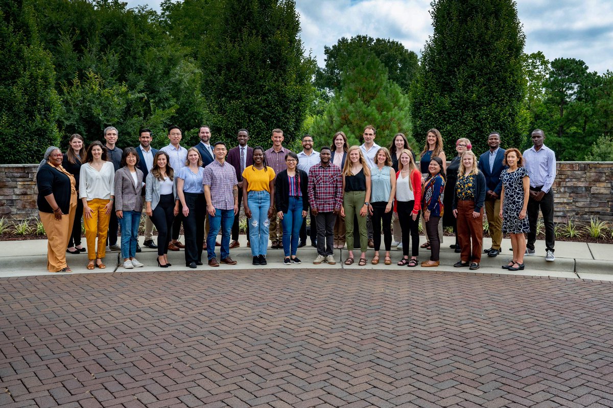 UGA_SAPPs's tweet photo. Warmest congratulations to our immediate past secretary, Xiomy Dávila!! 🤩🎉👏 She has been inducted as one of the 2023-26 fellows for the FFAR Future Leaders for Food and Agriculture. https://t.co/N2ejoSoHZW