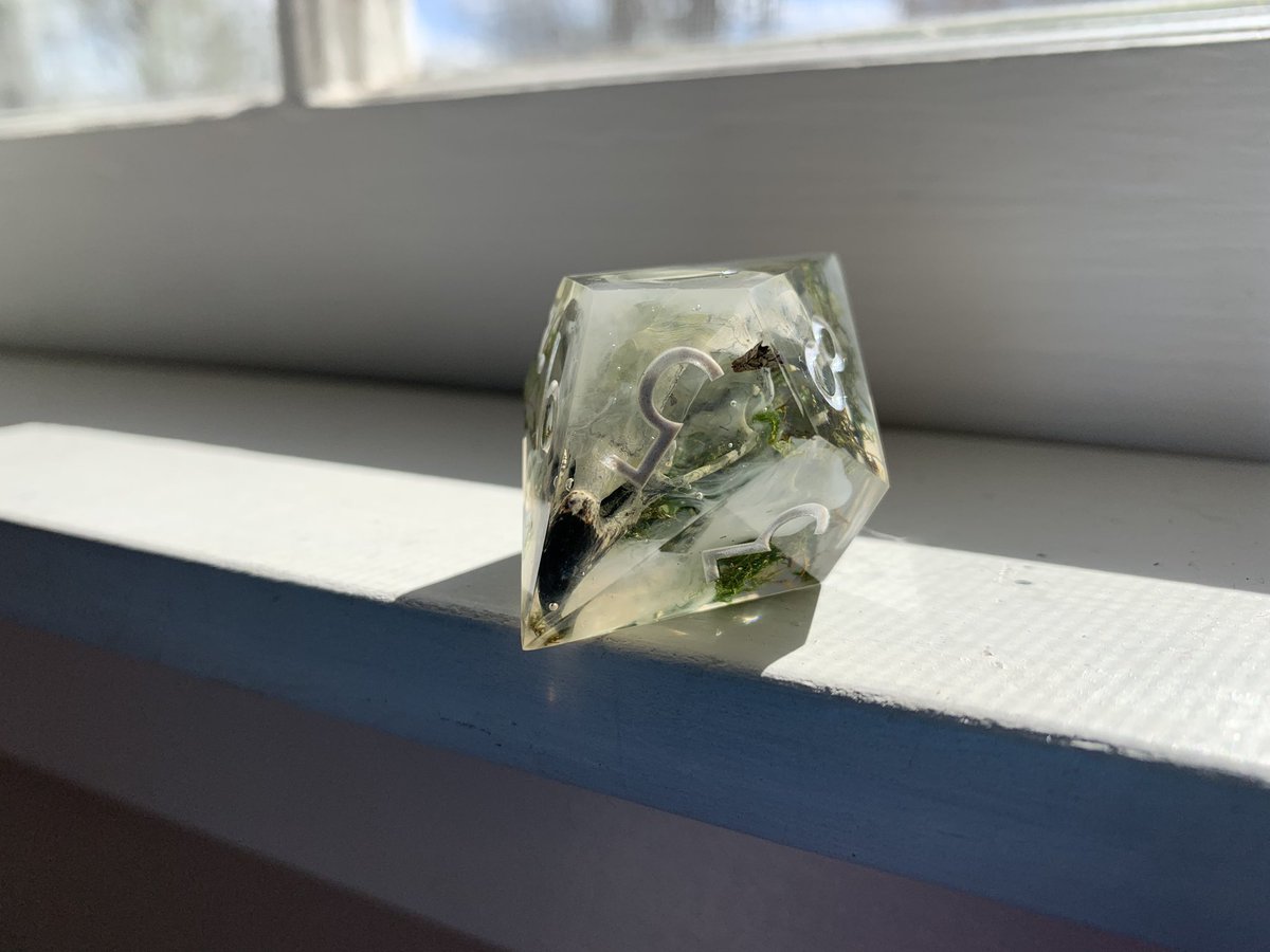 Got a lot of catching up to do. I’ve got messages to respond to, people to answer, dice to make, dice to send… but I’m working on it.
.
 I haven’t been ignoring you, I promise! 
.
I’m getting back into the swing of things. 
Until then… here’s an oldie I never posted.
#dice
