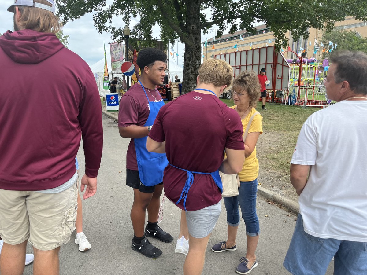 Saluki Football tweet media