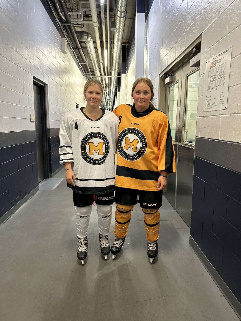 CPU15AAAFemCaps's tweet photo. Faith Legault & Lucy Waldner representing Central Plains at the @hockeymanitoba U16 Program of Excellence in Winnipeg this weekend.
#gocapsgo #capsproud #centralplainsfemalehockey #centralplainshockey #centralplainsfemalecapitals #elitefemalehockey #hockeymanitoba #hockeycanada
@hockeycanada