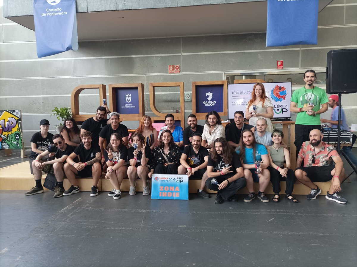 ThePandogsGames's tweet photo. Y ya se acabó la #LérezUP 😢  Ganamos el premio al mejor gameplay, pero lo mejor fue pasar este finde con vosotros.

Gracias a @FanekaGaming por organizar la zona #indie. ¡El año que viene repetimos seguro! https://t.co/kydg1K5Zgx