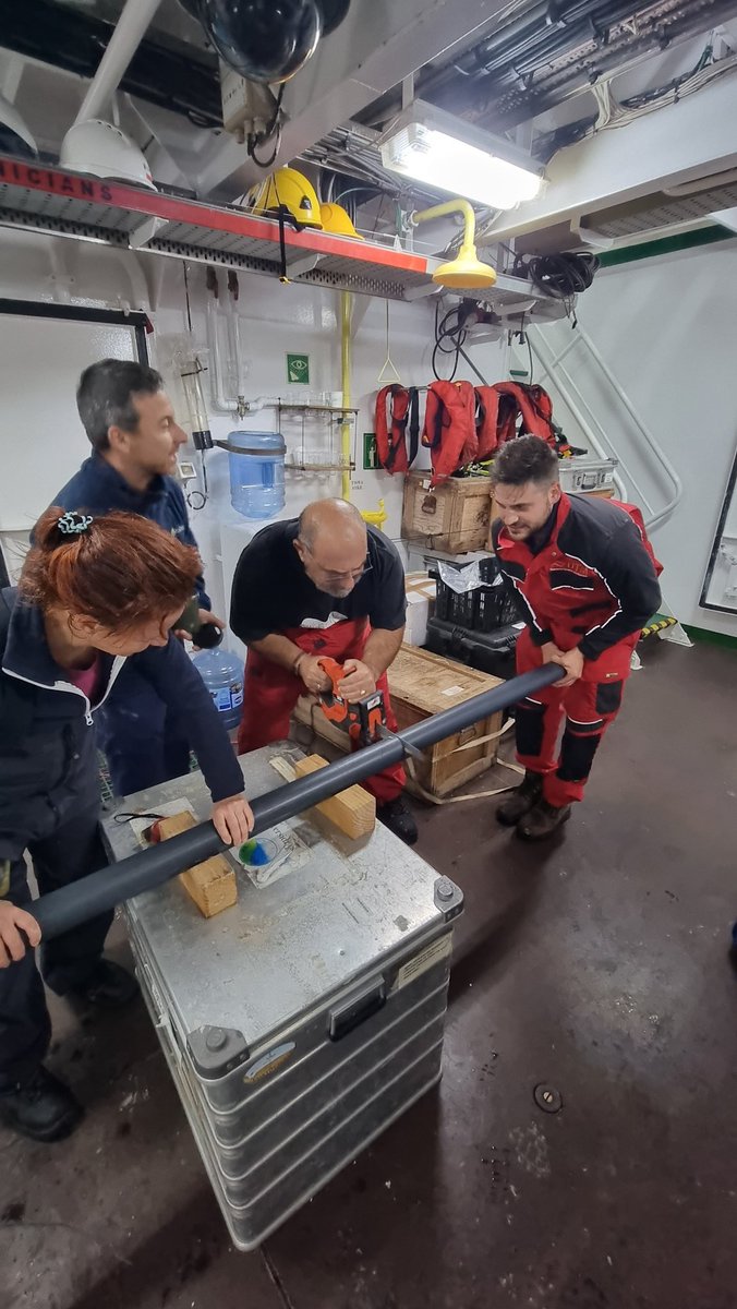 UvigoXm1's tweet photo. Dos de los #GravityCore recuperados en la #BOCATS2_2023
@CIM_Uvigo @ICMCSIC @IIM_CSIC @utm_csic https://t.co/ZqwWj4NBal