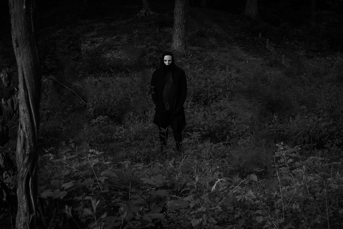 MAELSTROM_BLVCK's tweet photo. 2 🖤
.
.
.
#maelstromblvck #maelstrommondays #mb #cult #two #v2 #vision #vision2 #blvckandwhite #horror #art #boostartworks #photooftheday
📸 | Boost Artworks https://t.co/xVZroPfnd4