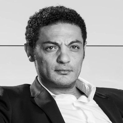 <a href="/MohamedSecrets/">أسرار محمد علي | Mohamed Ali</a>
#محمد_على 
هذا الرجل #بجرائته واسلوبه والحديث بالعاميه جعل الشعب يتفهمه فتحرك وكانت هذه هي
 البدايه فهل هذا #الشعب يريد رجل هكذا ليقول له ان يتحرك ام يتحرك الشعب بنفسه ليثأر لنفسه ولبلده التي #تنهب من عصابه ماجوره 
خلص الكلام
#ثوره_لانقاذ_مصر
#السيسي_لازم_يتعدم