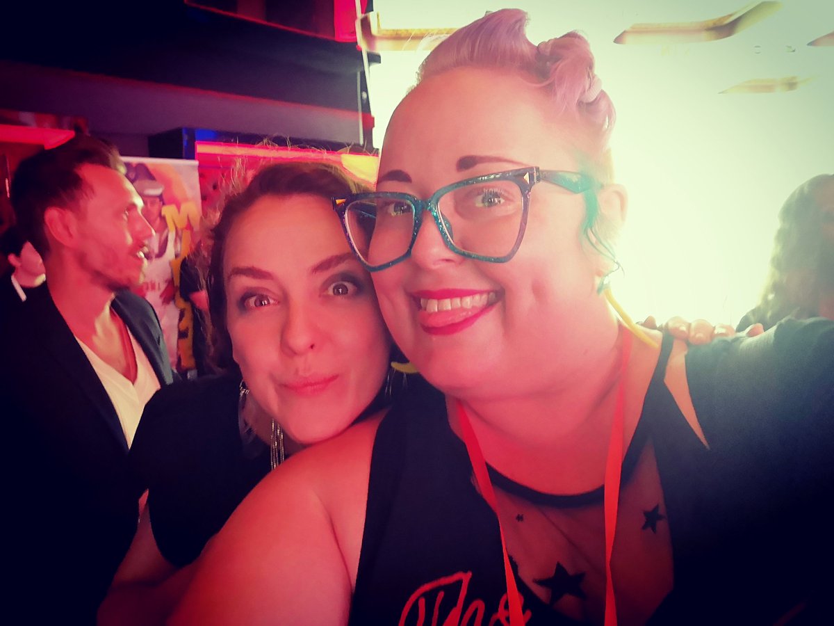 #Minore at <a href="/FrightFest/">FrightFest</a> on Sat night was an absolute hilarious delight! Had the pleasure of meeting writer (+ designer) Elizabeth E Schuch &amp; wonderful actors Davide Tucci &amp; Constatin Symsiris. A wild adventure, you'll never look at Bouzoukis the same again! Greeks must see this!😂