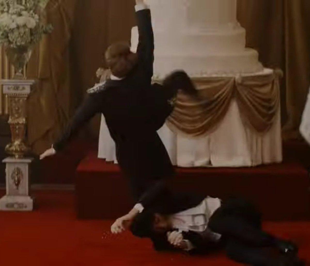 HRHFS0TUS's tweet photo. im sorry but every time i see henrys leg just fly up in the air i can't help but laugh at his dramatic ass https://t.co/nEuBq8FLxJ