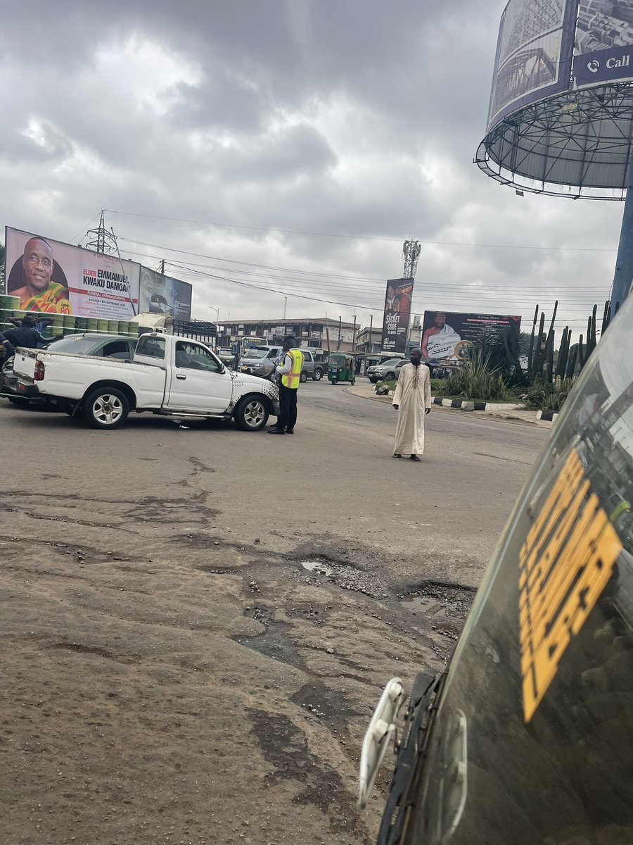 Lately the MTTD have resorted in stopping vehicles at the Kumasi airport roundabout in the mornings and evenings. What is really the problem. The habit is causing a lot of traffic around the area. <a href="/GhPoliceService/">Ghana Police Service</a>