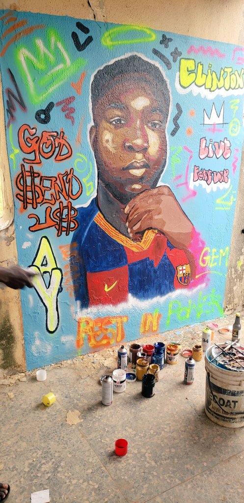 fiyinblocc1's tweet photo. rest on AY #FUTAmourns #RIPClinton https://t.co/U4uA0SS6xY