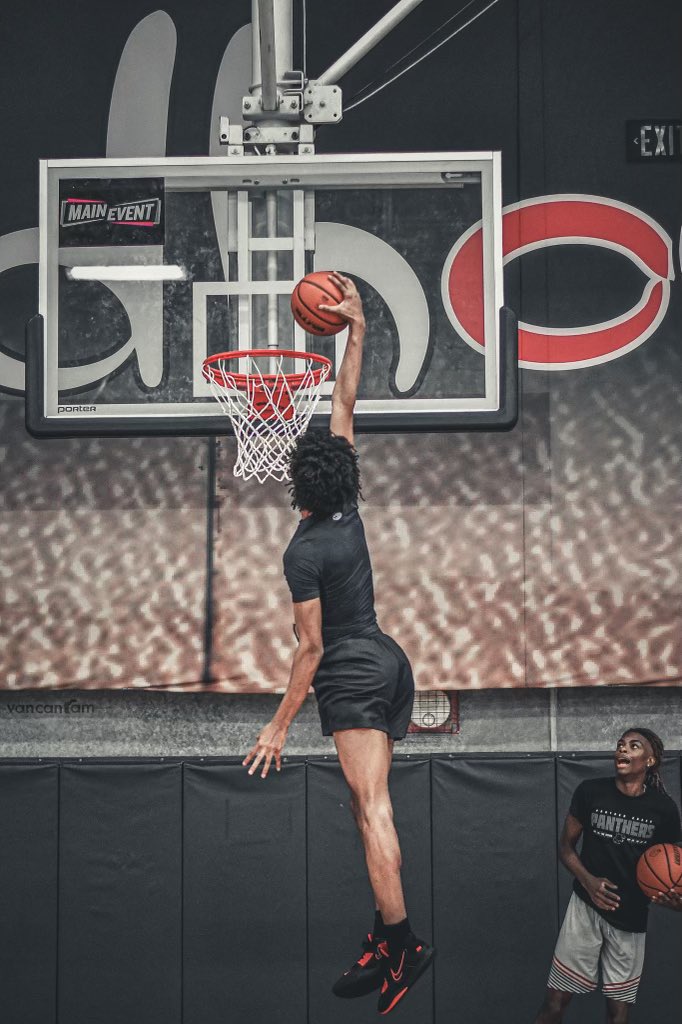 elijah33herron's tweet image. Glory to god