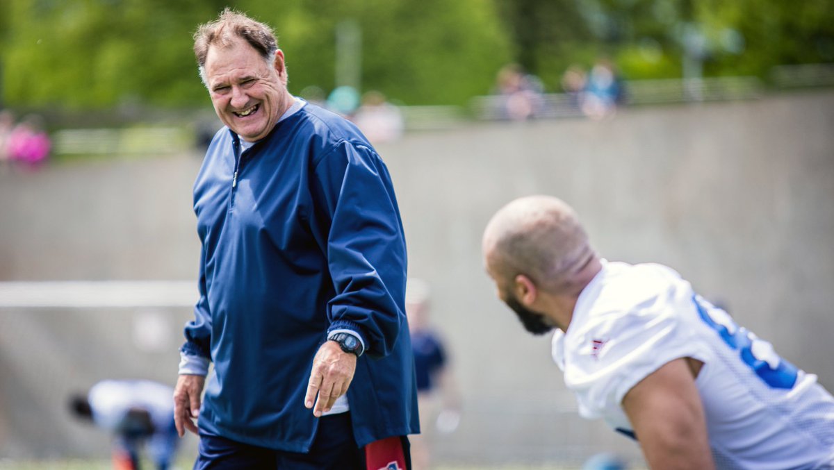 L’organisation des Alouettes est attristée du décès de l’ancien entraîneur Rich Stubler. Nos pensées vont a sa famille et ses proches.
—
The Alouettes are saddened to learn of the passing of former coach Rich Stubler. Our condolences go out to his family and friends.