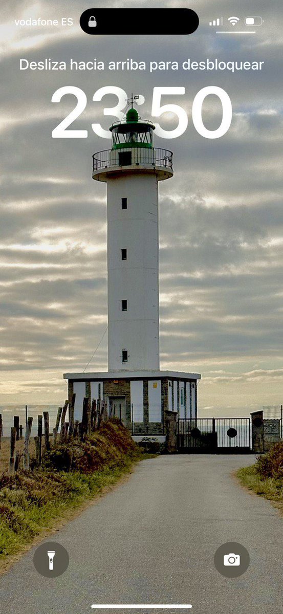 Si mi mujer ha sacado durante las vacaciones la mejor foto para poner en la pantalla de bloqueo del iPhone se dice y punto