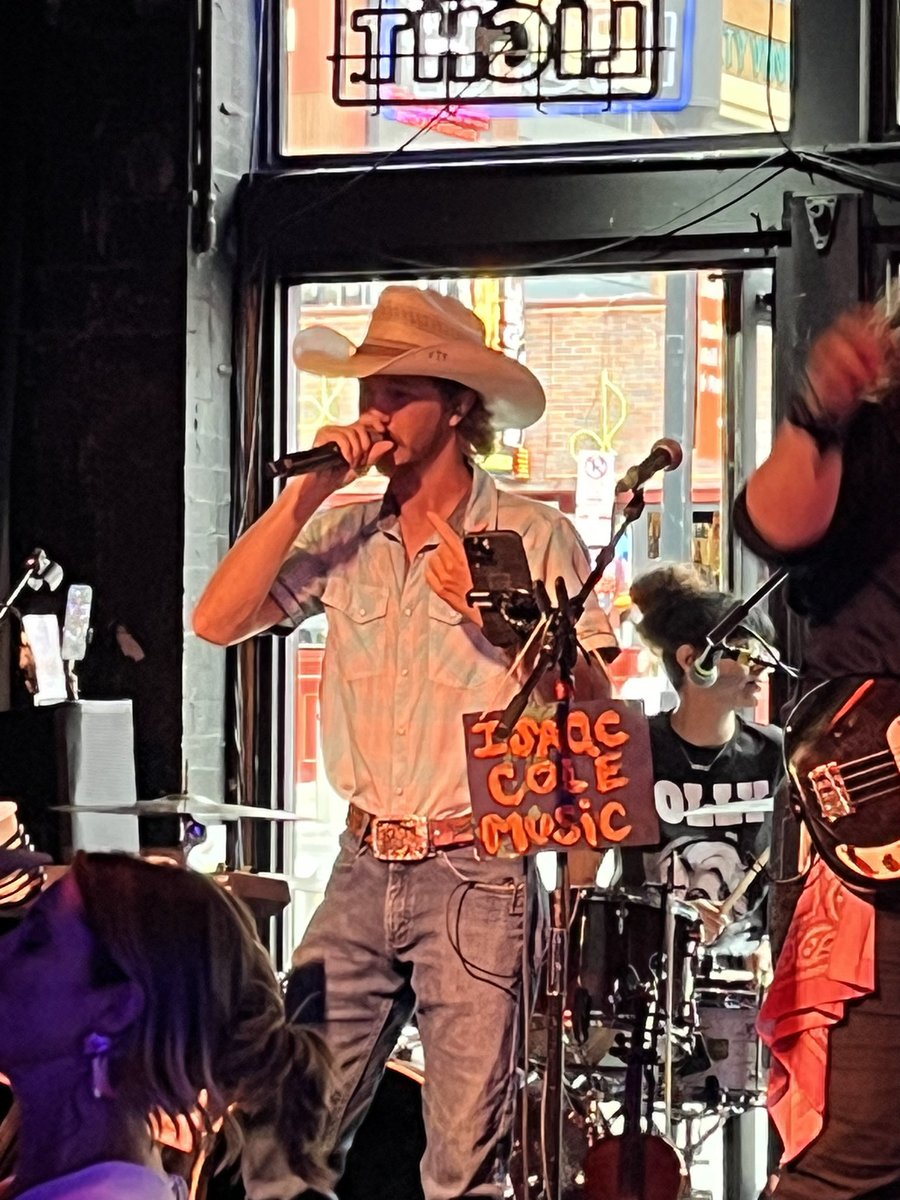 Shannon Cooper tweet media