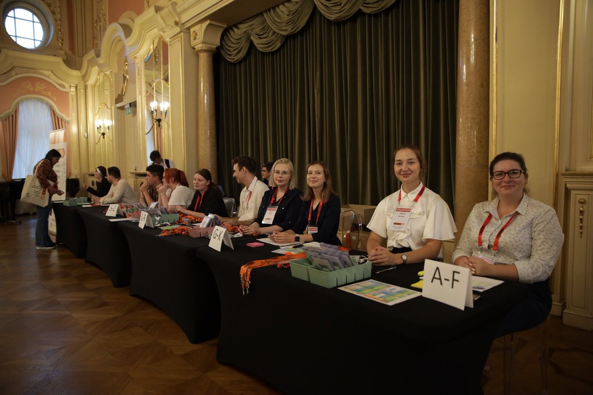 36th European Conference on Surface Science tweet media