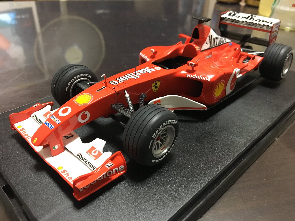 itoh_hirotaka's tweet photo. #とびきりの赤を魅せてください
#Ferrari
#フジミ
#126C2
#STUDIO27
#F2002
#タミヤ
#SF70H

いつの時代も赤い跳ね馬はとびっきり❣️ https://t.co/tkydQx83qM
