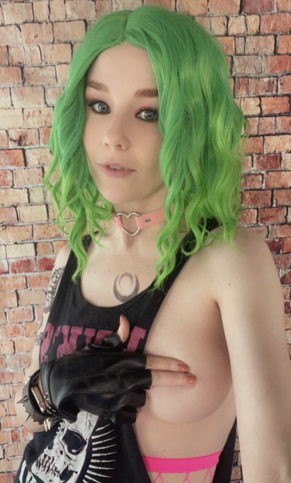 Live on mfc! https://t.co/wAk8Vov7zG https://t.co/75CFXVX2Z6<a href="/tag/maybloom"class="tags"><span>#maybloom</span></a>